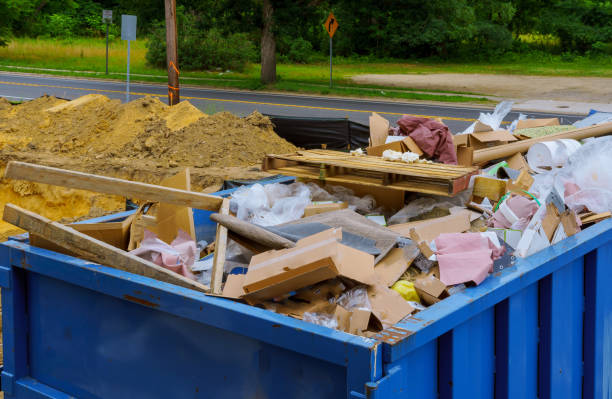Best Construction Debris Removal  in Mitchellville, IA
